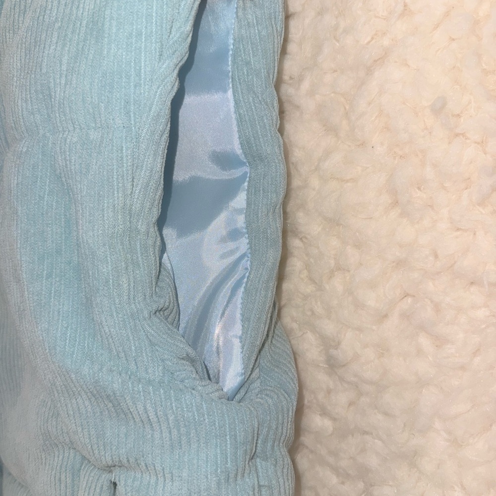 Light Blue Puffer Vest - Picture 8 of 10